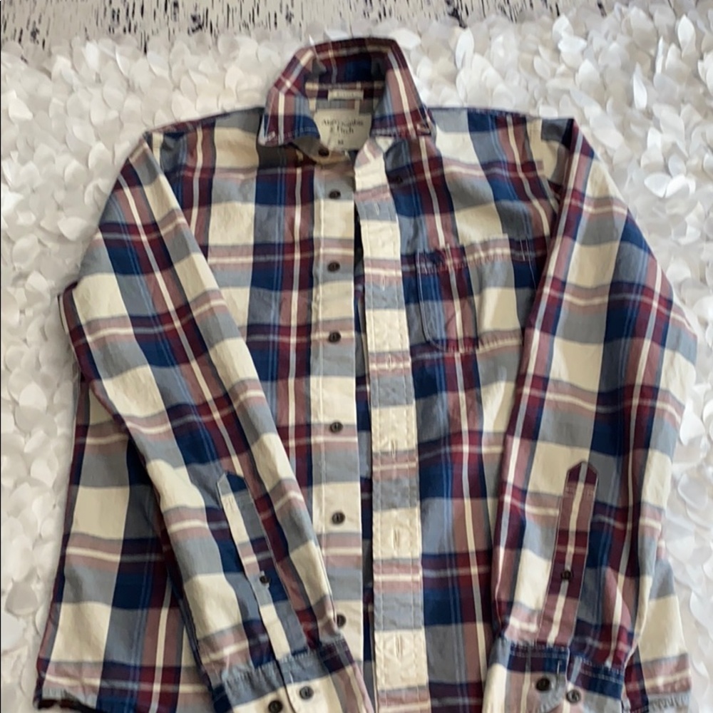 Men’s casual dress shirt